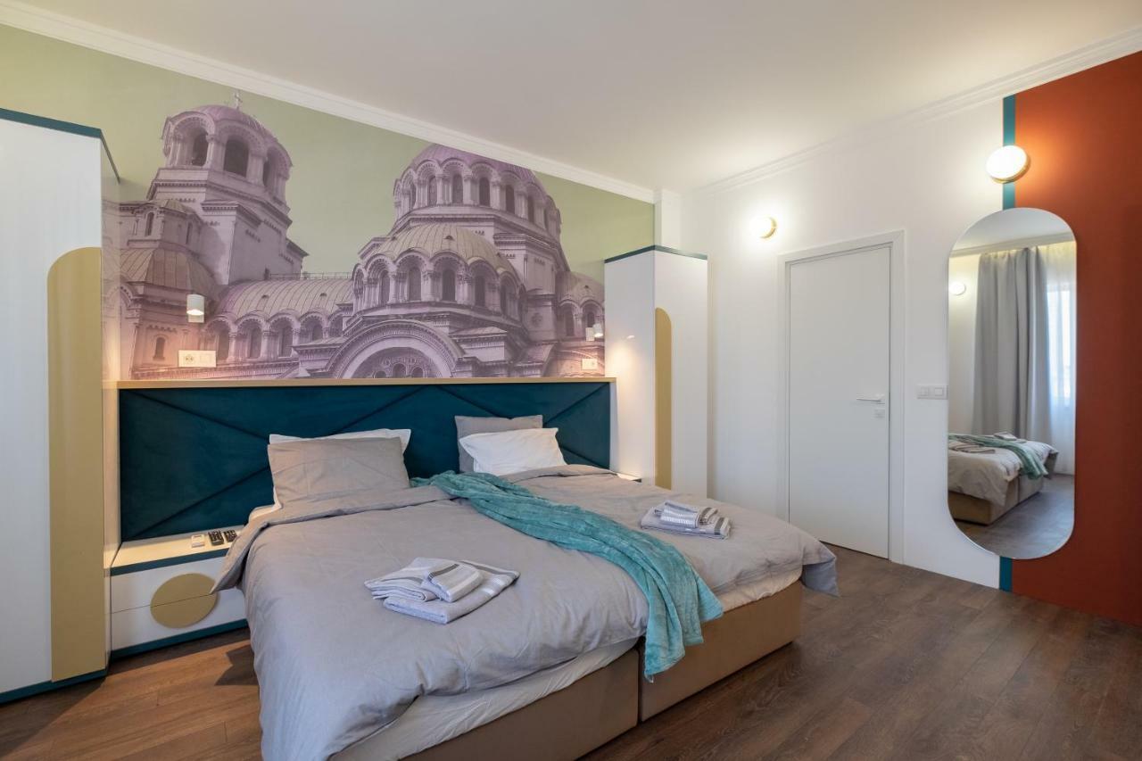 Vitosha Blvd 3-Bedroom, 2-Bathroom Lux Suite Sofia Buitenkant foto