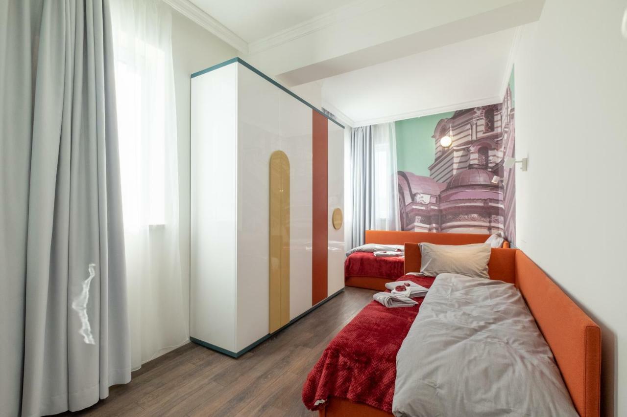 Vitosha Blvd 3-Bedroom, 2-Bathroom Lux Suite Sofia Buitenkant foto