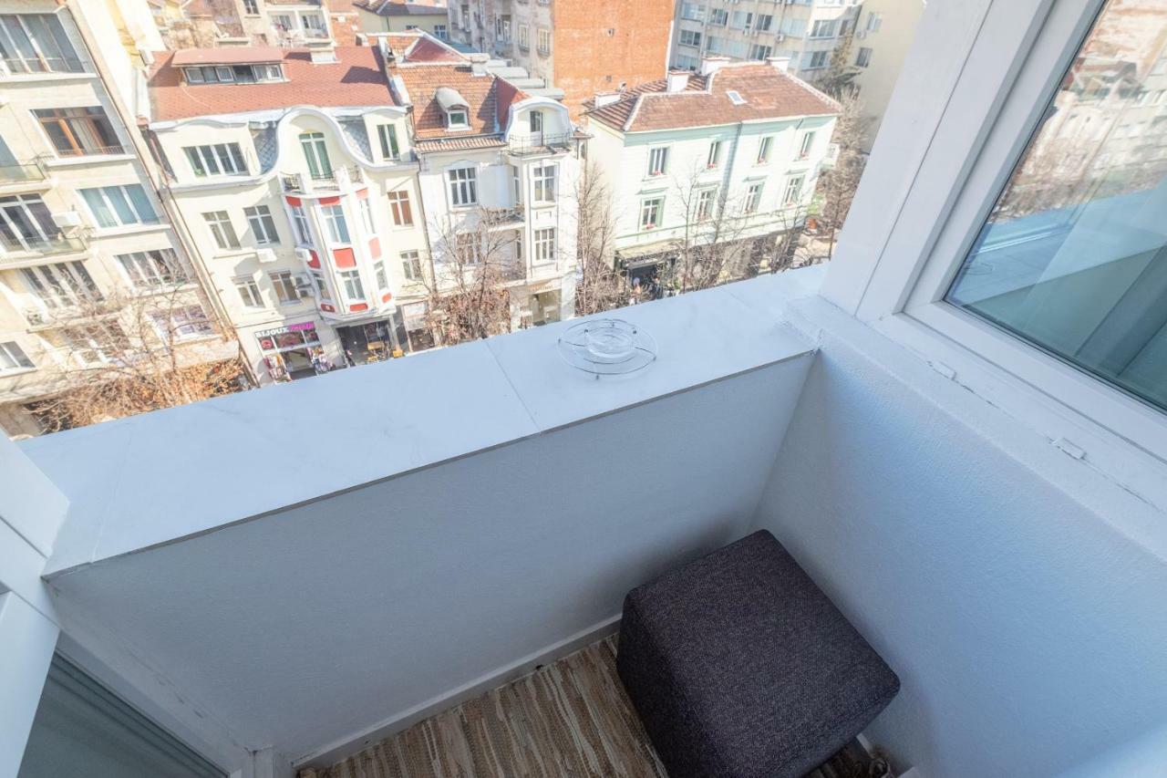 Vitosha Blvd 3-Bedroom, 2-Bathroom Lux Suite Sofia Buitenkant foto