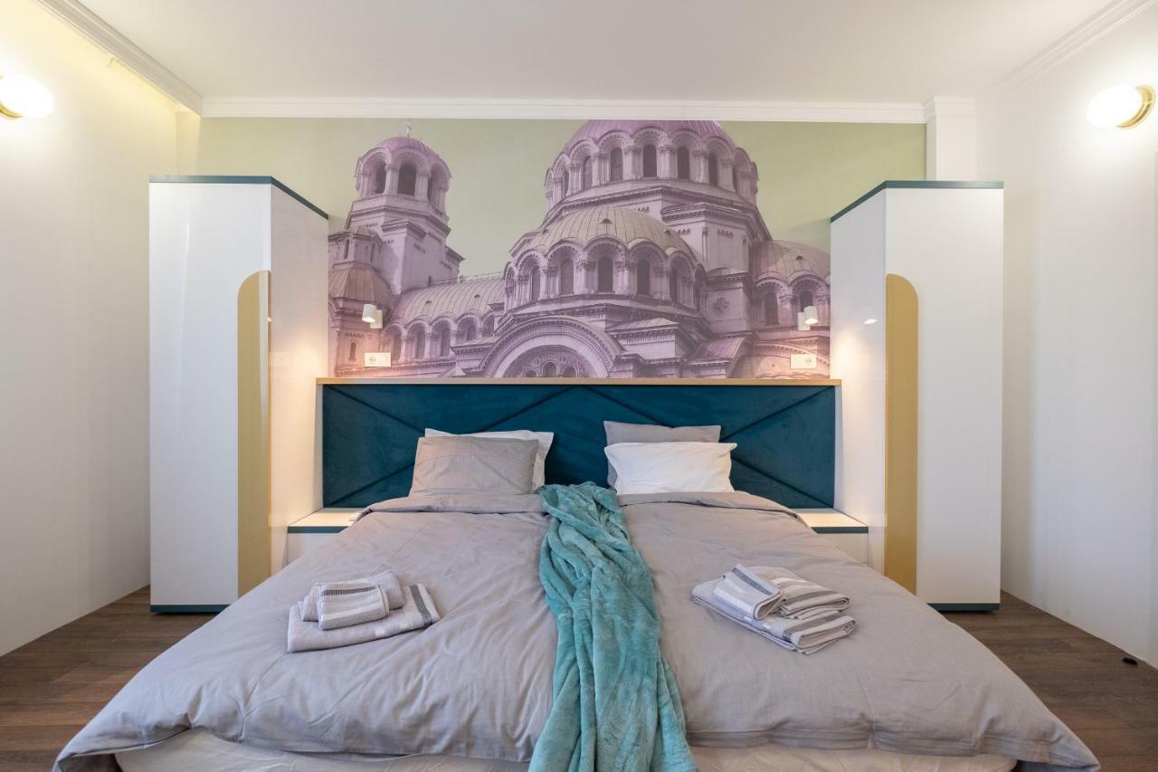 Vitosha Blvd 3-Bedroom, 2-Bathroom Lux Suite Sofia Buitenkant foto